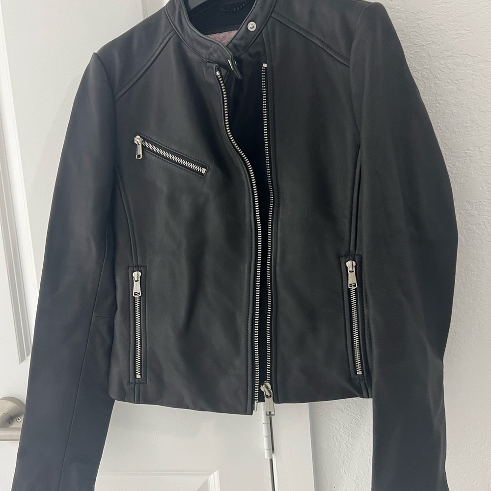 Elegant Black Leather Jacket for Women